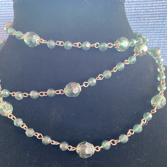 Necklace - Long Green and Gold, Bead and Chain. - Picture 2 of 5